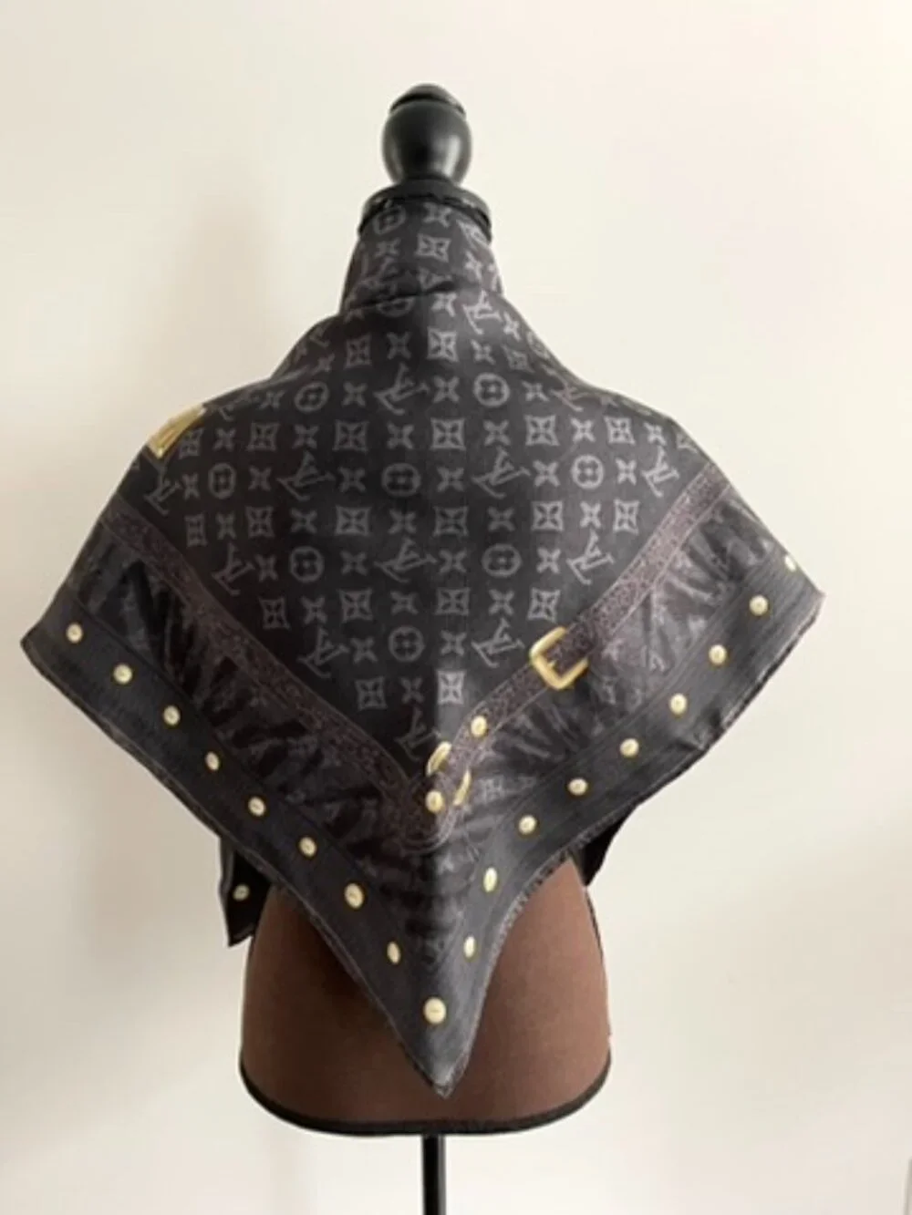 Display #2 Louis Vuitton Monogram Silk Twill Square Scarf Black Gray Gold